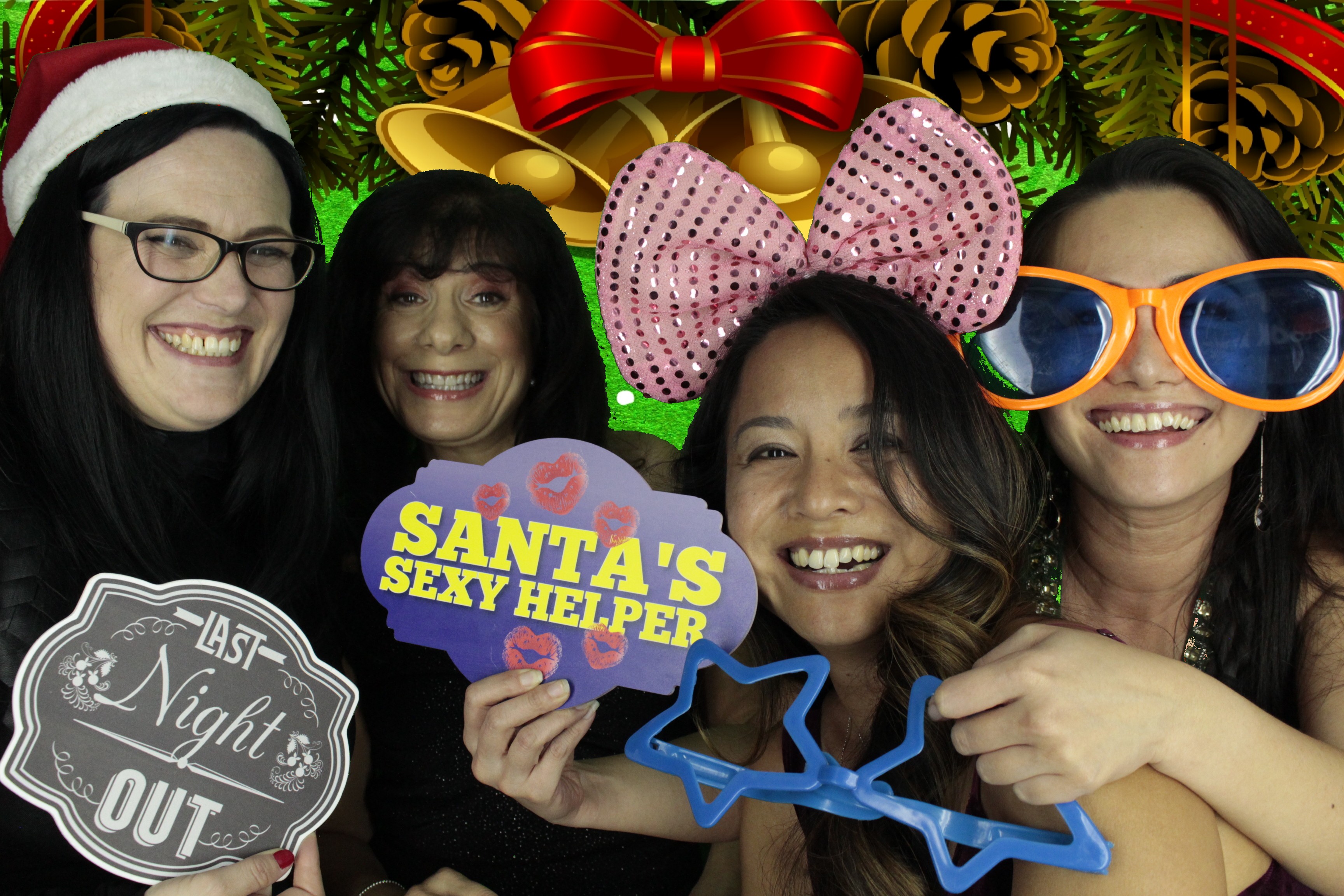 Staffing 360 Solutions Christmas Party | View more photos from the event at gallery.myphotoboothexperience.co.uk/u/MyPhotoBoothExperienceLtd/Staffing-360-Solutions-Christmas-Party-0